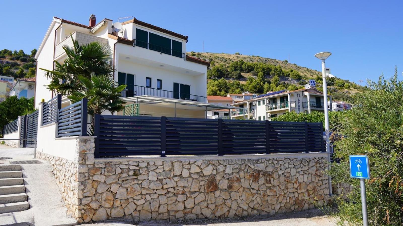 Holiday Home Sisko Τρογκίρ Εξωτερικό φωτογραφία