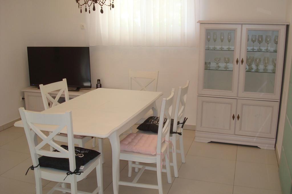 Holiday Home Sisko Τρογκίρ Εξωτερικό φωτογραφία